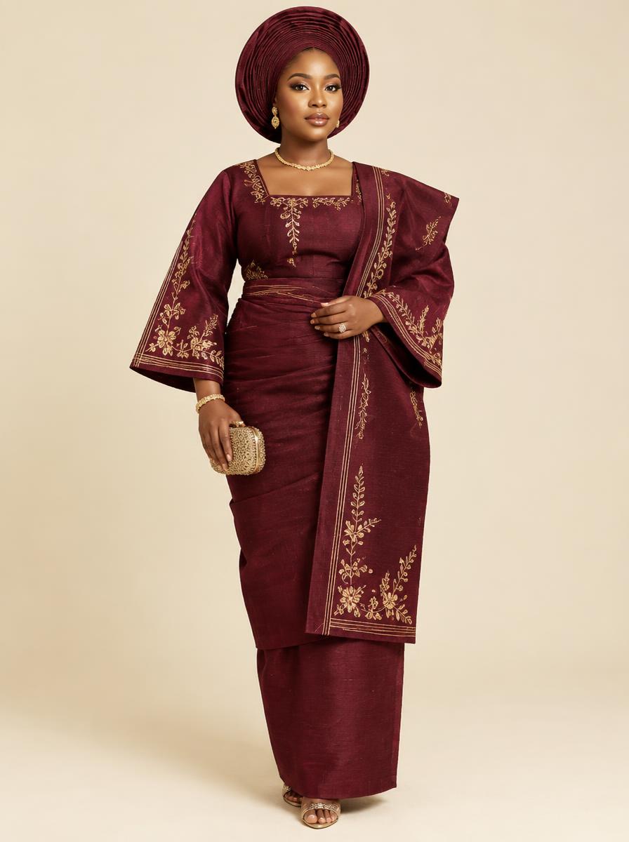 Adé Ìrẹ́ traditional occasion ensemble